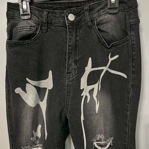 SHEIN Womens Black Gray Distressed Jeans Size Med (8) - Picture 5 of 7